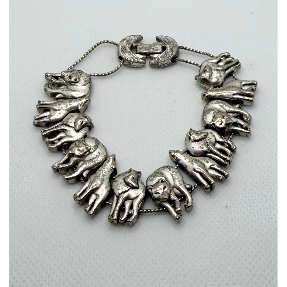 Vintage Wolf Pack Slider Bracelet in Silvertone